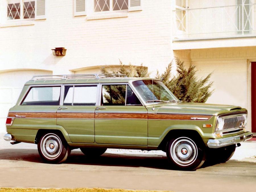  Jeep Wagoneer 1969 года  (фото 1 из 1)